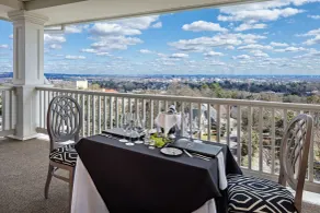 The Partridge Inn Augusta, Curio Collection by Hilton - Chambre