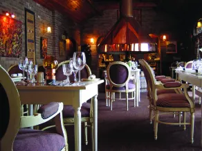 The Cedar Lodge Hotel and Restaurant - Restaurant