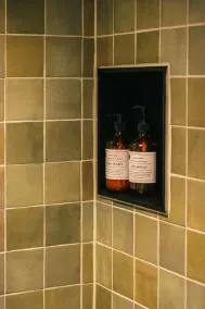 Boot & Shoe - Salle de bain