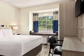Microtel Inn & Suites by Wyndham Florence/Cincinnati Airpo - Chambre