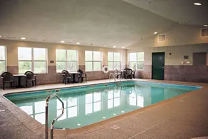 Country Inn & Suites by Radisson, Frackville (Pottsville), PA - Pool