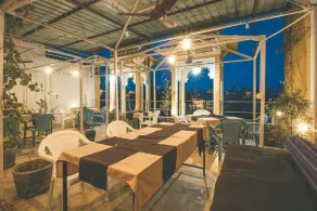 Mannat Udaipur Lakeview Boutique - Restaurant