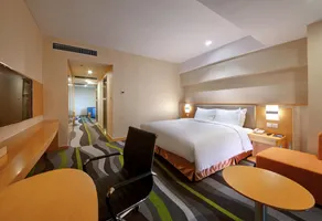 Holiday Inn Express Tangshan Downtown by IHG - Room