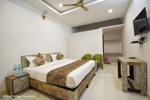 Hotel Keshav Residency - Room