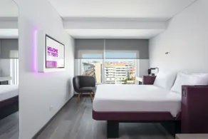 YOTEL Porto - Camera