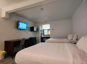 Rodeway Inn & Suites Rancho Cordova - Folsom - Værelse