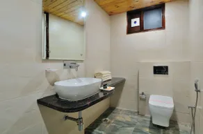 The Grand Uddhav New Delhi - Bathroom