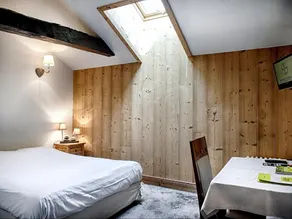 Logis Hôtel de france - Værelse