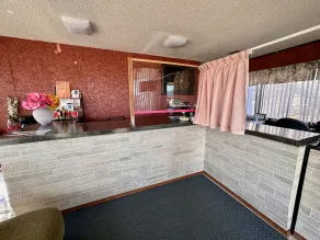 The Hastings Inn Salina - Reception