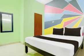 OYO Collection O Tirupati Central Junction Formerly Hotel Adith Grand - Rum