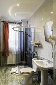 Hotel Galicja SPA Wieliczka - Bathroom