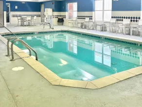 Comfort Inn & Suites Calhoun South - Piscine