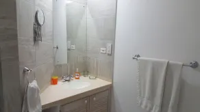 Shades - Bagno
