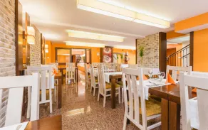 Domus Mater Hotel - Restaurant