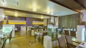 Sai International Hotel - Restaurant