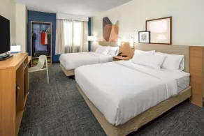 Spark by Hilton Grand Rapids - Chambre