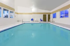 Super 8 by Wyndham Fruita - Piscine