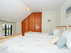 Church View Cottage - Habitación