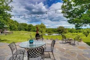 Serene and Historic Farmhouse in the Berkshires - Innvendig