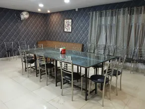 Mansarover Hotel & Banquets - Restaurant