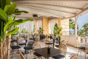 Makis Hotel - Restaurant