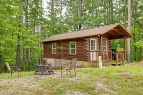 Peaceful 2-cabin Property: 1 Mi to Current River! - Innvendig