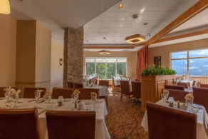 Coast Hillcrest Hotel - Restaurant