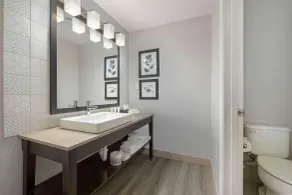 Country Inn & Suites by Radisson, Port Canaveral, FL - Bathroom