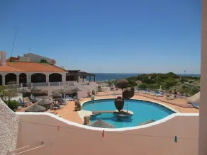 Apartamentos Salema Praia Club - Utsikt från rummet