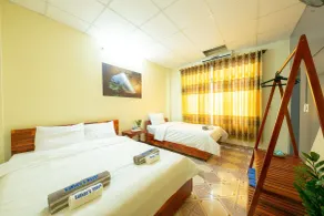 Bamboo's House - Room
