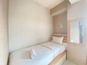 Cozy 2Br At Pinewood Apartment - Zimmer