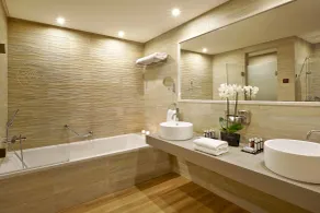Alkyon Resort Hotel & Spa - Badezimmer