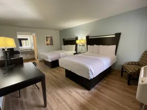 Tricove Inn & Suites - Chambre