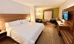 Holiday Inn Express & Suites Perryville by IHG - Rom