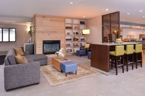 Country Inn & Suites by Radisson, Omaha Airport, IA - Hall