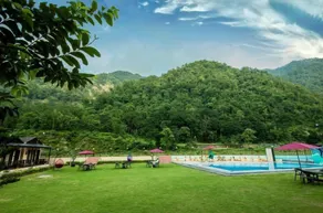 DLS MJ River Resort, Rishikesh - Piscine