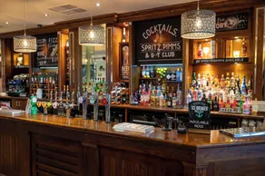Wellington Hotel by Greene King Inns - Reception