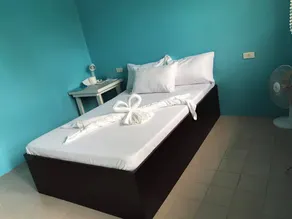 L&L Beach Resort - Habitación