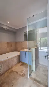 Pearl Valley Golf Lodge - délestage gratuit - Salle de bain
