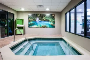 Wingate By Wyndham - Orlando International Airport- Free Hot Breakfast - Piscine