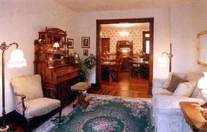 Brickhouse Inn B&B - Hall
