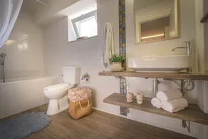 Alba Boutique Apartments - Bad