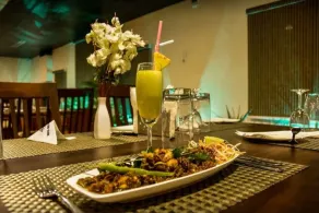 Clover - A Rivido Hotel Jigani - Restaurant