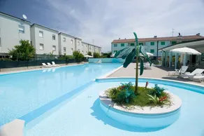 Long Beach Village Residence on the sea with private beach included - Piscine