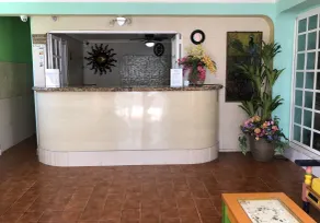 Francis Arlene - Adults Only - Hall
