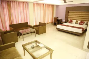 Palette Hotel Nisarga by CheckIn, Bhopal - Zimmer