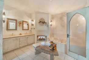 The Cottage and Castle - Bathroom
