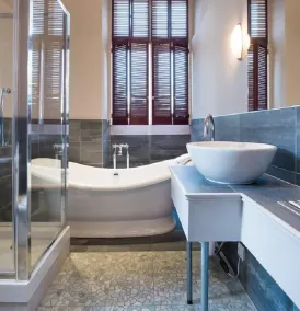 Langdon Court Hotel - Bathroom