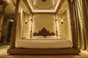 Emotional Grand Motel - Room