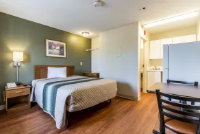 Studio 51 Extended Stay Hotel - Chambre